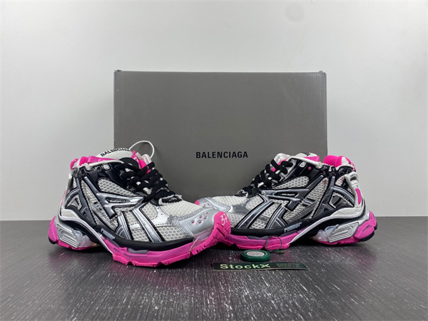 7.0 Ba*len*cia*ga -runner