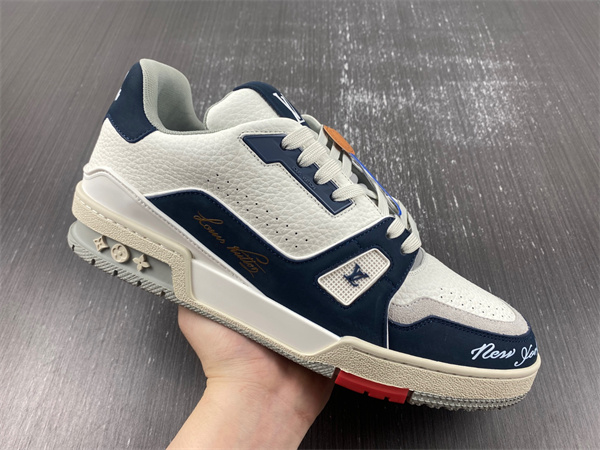 x2 l**is V*t*n lv trainer #54