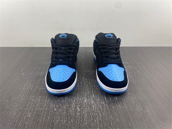 Nike SB Skateboard Dunk Low Pro Black