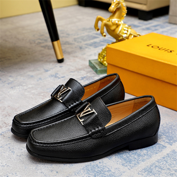 Lv Loafer 027