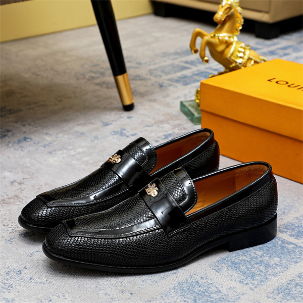 Lv Loafer 039