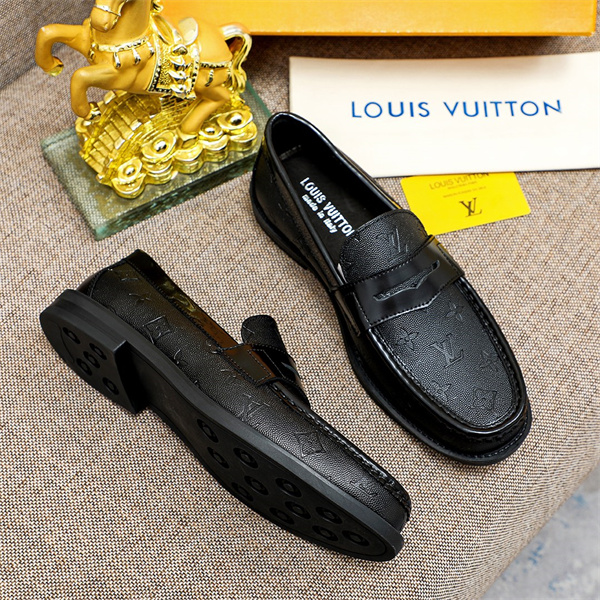 Lv Loafer 041