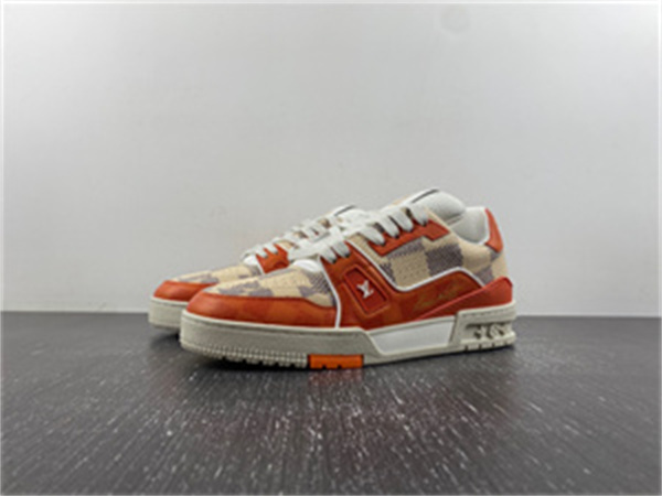 l**is V*t*n lv trainer #54