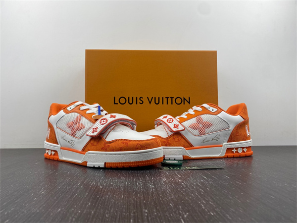 l**is V*t*n lv trainer #54