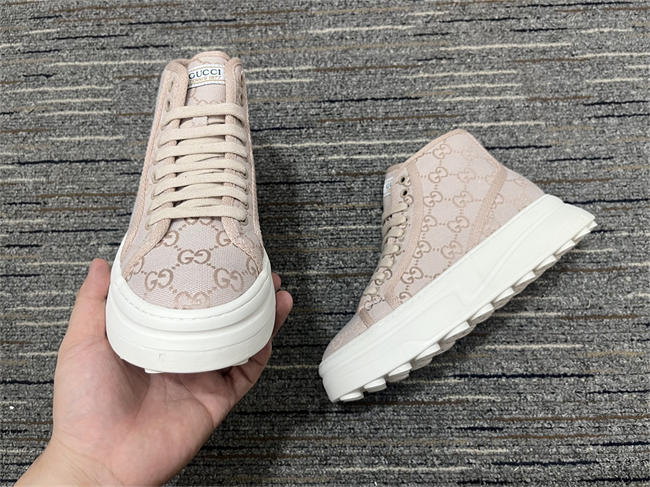 G*u*i high top sneaker 22