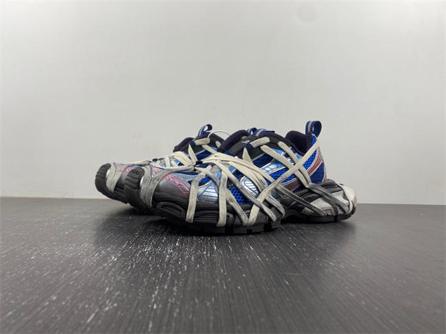 Ba*len*cia*ga phantom sneaker  778698 w3xll 0525