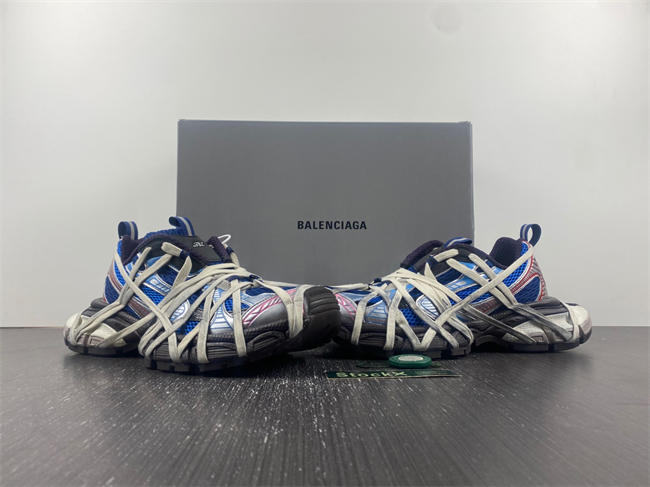 Ba*len*cia*ga phantom sneaker  778698 w3xll 0525