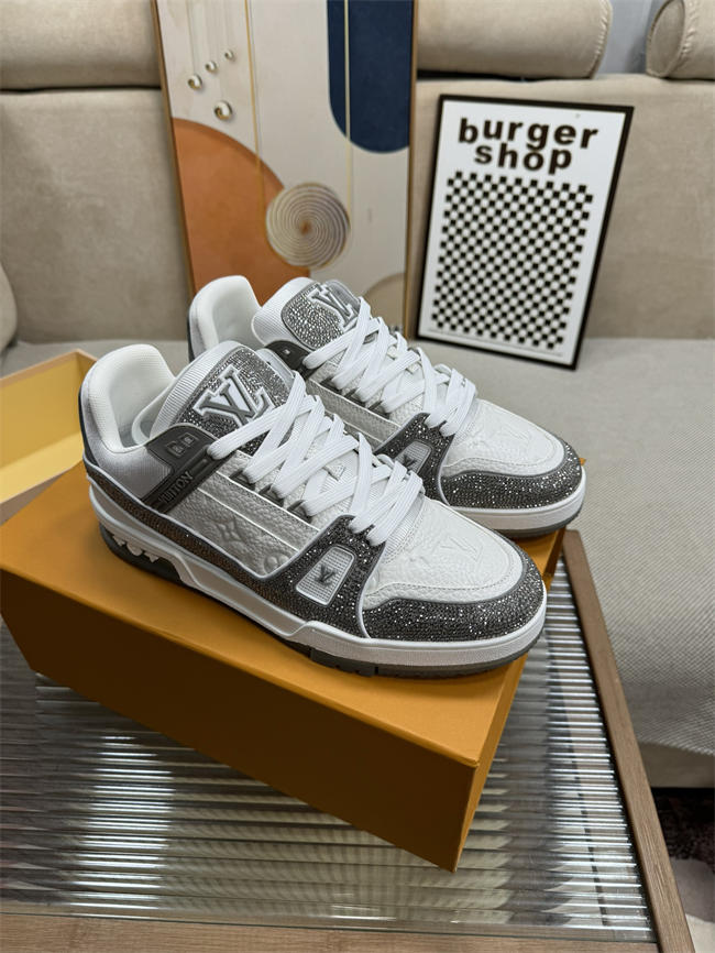 Lv Trainer Sneaker 13