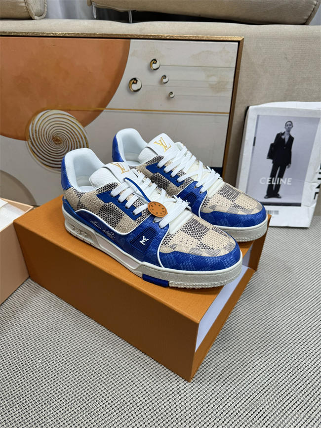 Lv Trainer