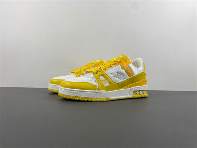 l**is V*t*n lv trainer