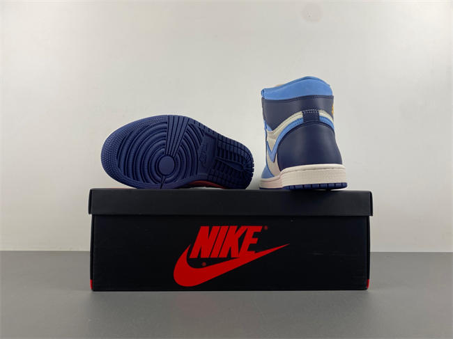 Air Jordan 1 High OG“First in Flight” FD2596-400