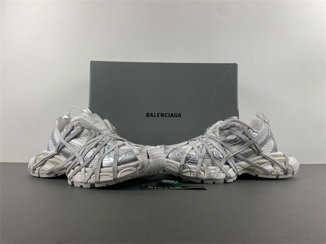 Ba*len*cia*ga phantom sneaker  778698 w3xll 0125