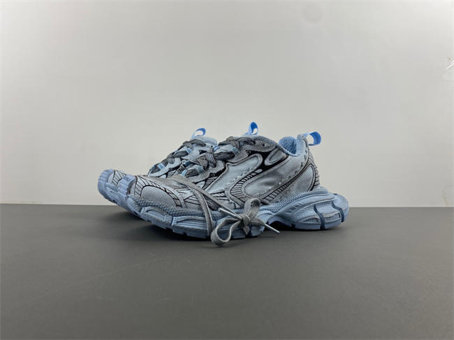 十IAGA -PHANTOM SNEAKER 734731 W3XDC 4000