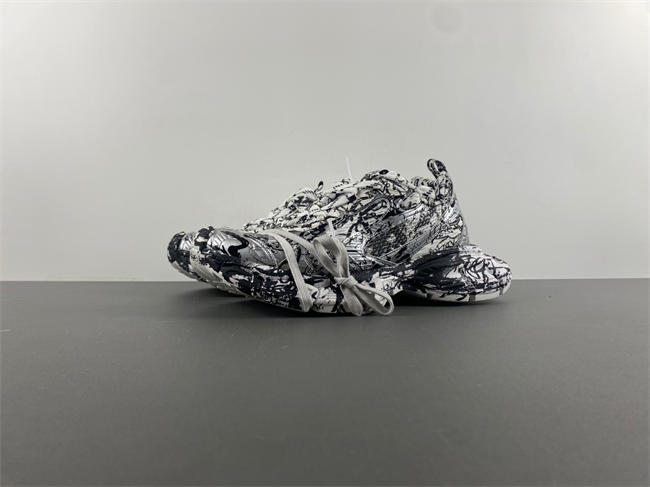 十IAGA -PHANTOM SNEAKER  734734 W3XDC 0135