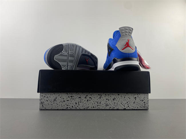 Eminem x Air Jordan 4 Retro 