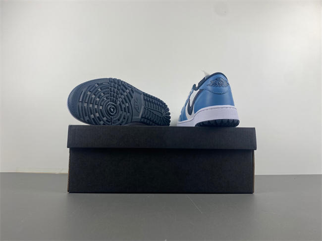 Air Jordan 1 Low Golf 