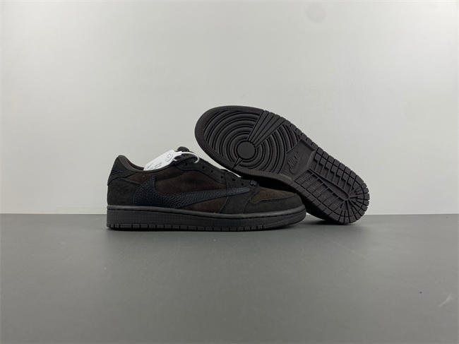 Travis Sco tt x Air Jordan 1 Low OG  DM7866-202