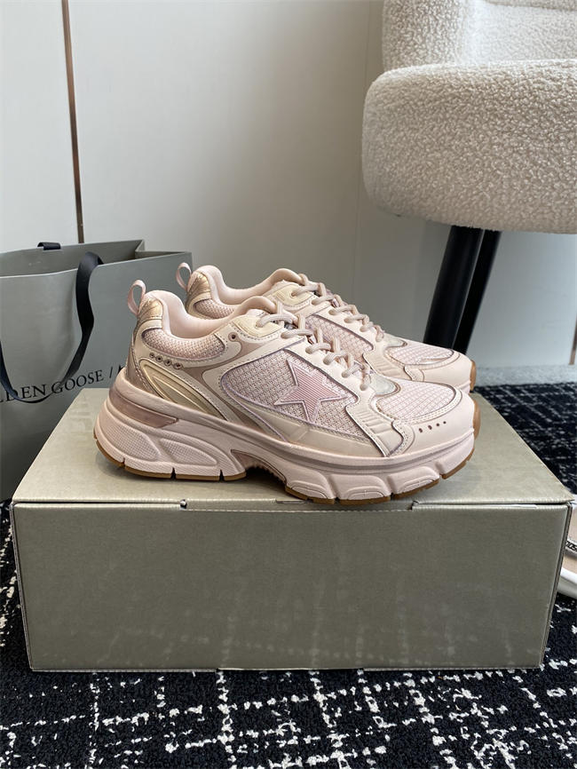 Golden Goose Sneaker