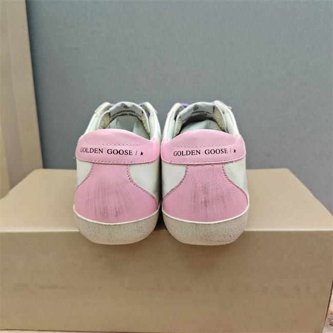 Golden Goose Sneaker