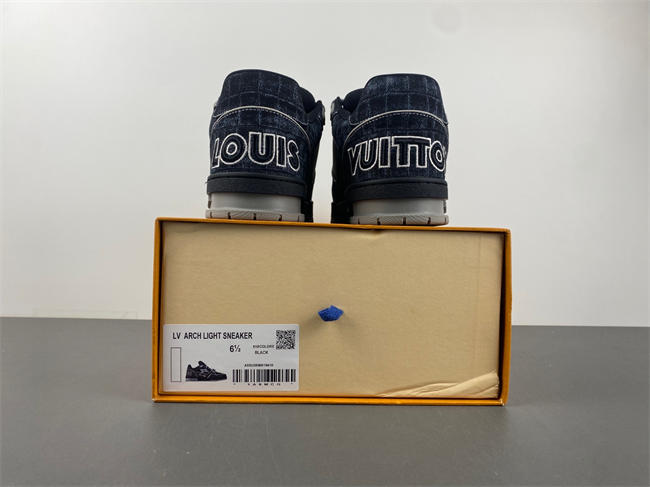 l0*is V*t0n lv trainer lv0904-3