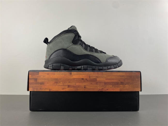 Air Jordan 10 Retro Shadow HJ6779-001