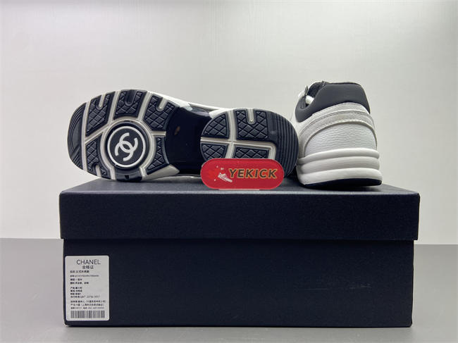 Chanal Sneakers