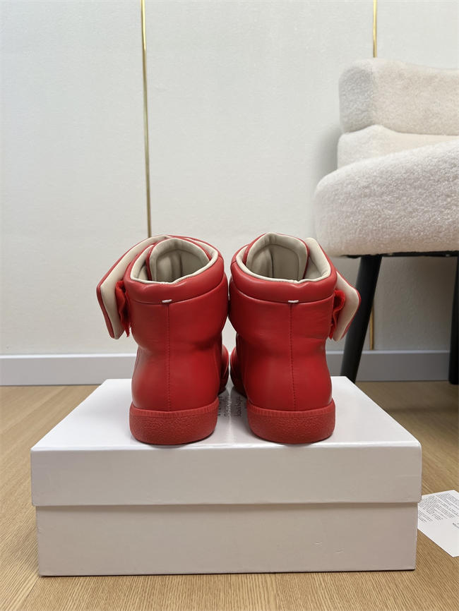 ma*s*n martin Ma*i*la sneaker