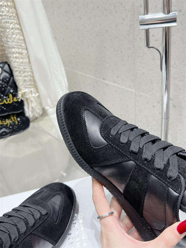 ma*s*n martin Ma*i*la sneaker