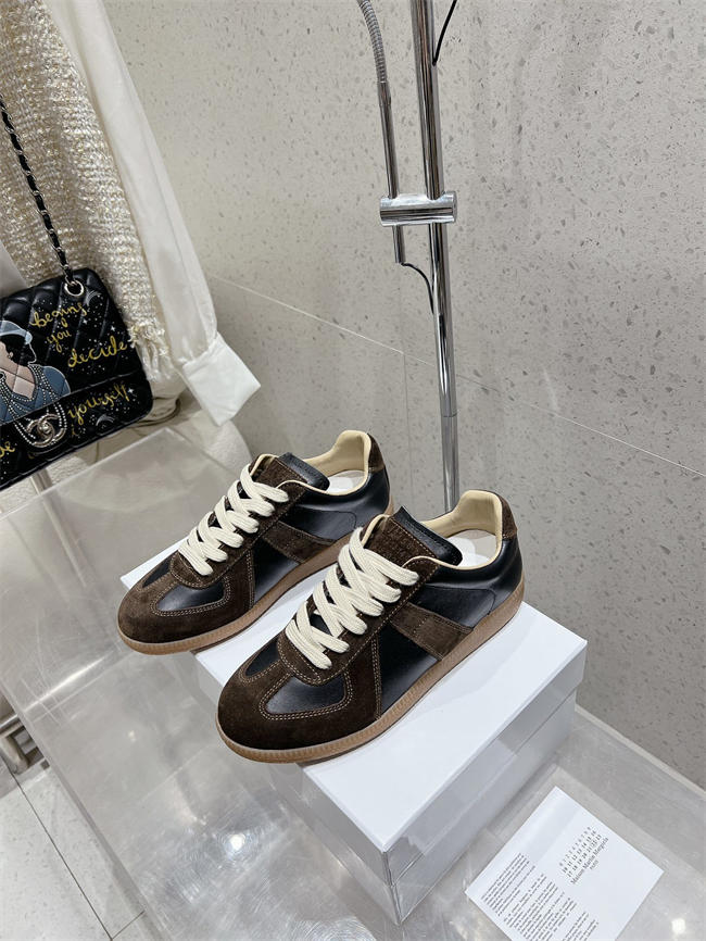 ma*s*n martin Ma*i*la sneaker