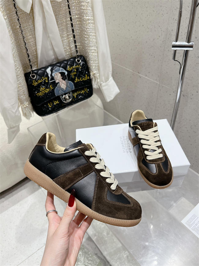 ma*s*n martin Ma*i*la sneaker