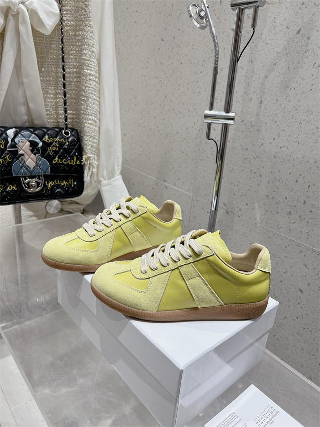 ma*s*n martin Ma*i*la sneaker