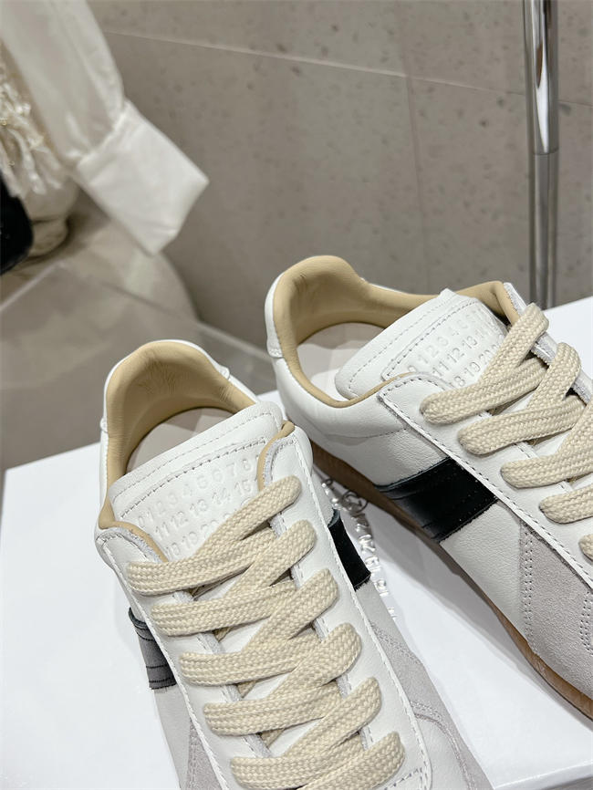 ma*s*n martin Ma*i*la sneaker